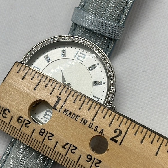 Cavanaugh Large Face Watch Rhinestones Quartz Metallic Genuine Leather Band - Picture 11 of 13